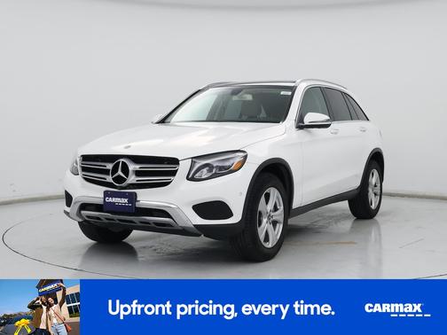 White 2018 Mercedes-Benz GLC 300
