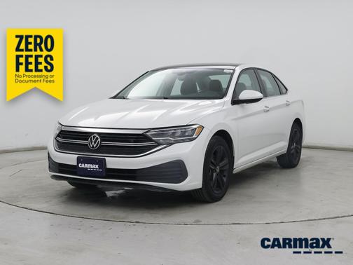 White 2022 Volkswagen Jetta SE