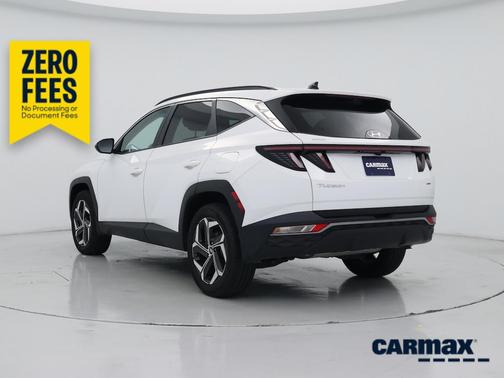 White 2022 Hyundai TUCSON SEL