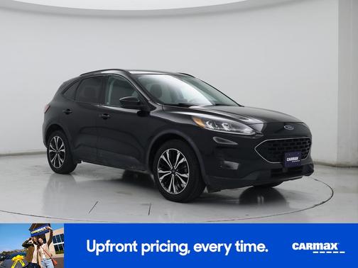 Black 2022 Ford Escape SE