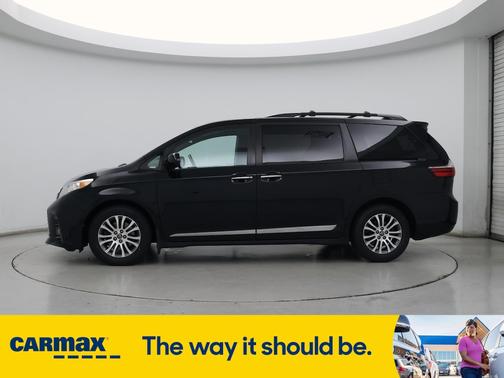 2020 Toyota Sienna XLE