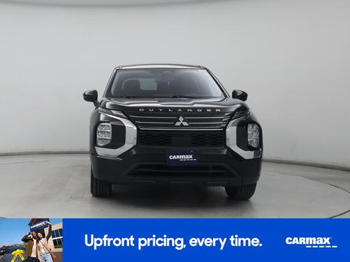 2024 Mitsubishi Outlander ES