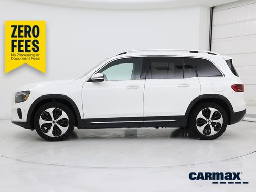 White 2024 Mercedes-Benz GLB 250