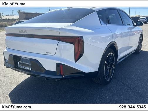 2025 Kia K4 GT-Line