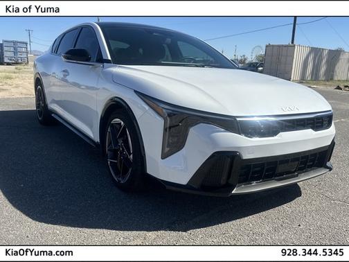 2025 Kia K4 GT-Line