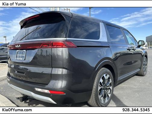 2024 Kia Carnival EX