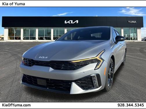 2025 Kia K5 GT-Line