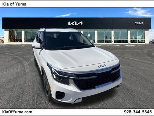 Snow White Pearl 2025 Kia Seltos EX