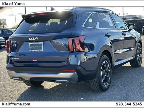 2025 Kia Sorento S