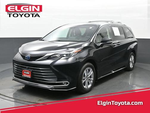 2024 Toyota Sienna Platinum