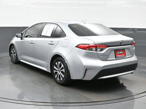 2022 Toyota Corolla Hybrid LE