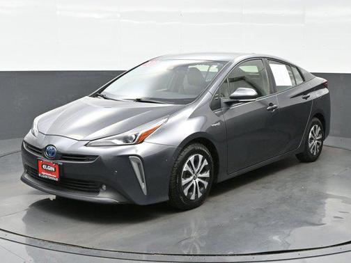2021 Toyota Prius XLE
