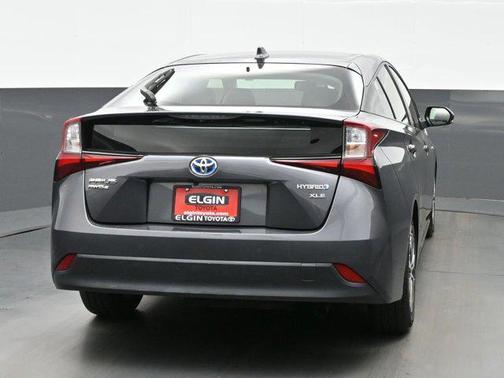 2021 Toyota Prius XLE