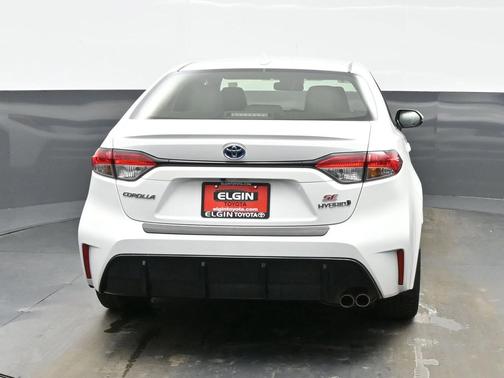 2024 Toyota Corolla Hybrid SE