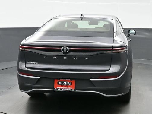 2024 Toyota Crown XLE