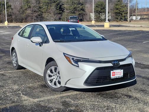 2026 Toyota Corolla Hybrid LE