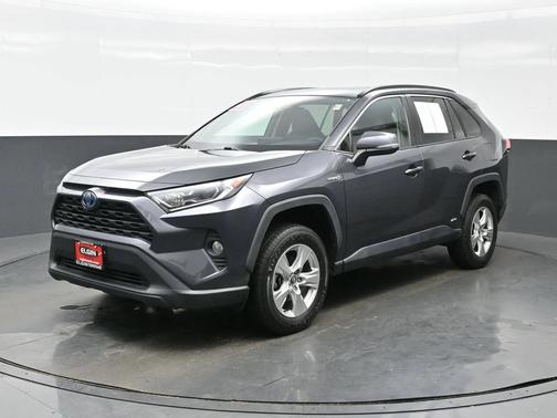 2020 Toyota RAV4 Hybrid XLE