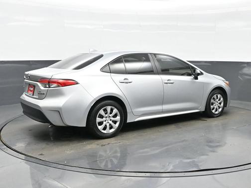 2023 Toyota Corolla Hybrid SE