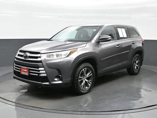 2019 Toyota Highlander LE I4