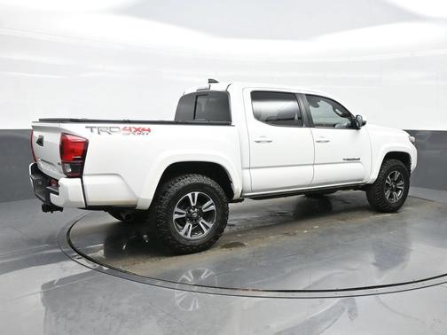 2018 Toyota Tacoma TRD Sport