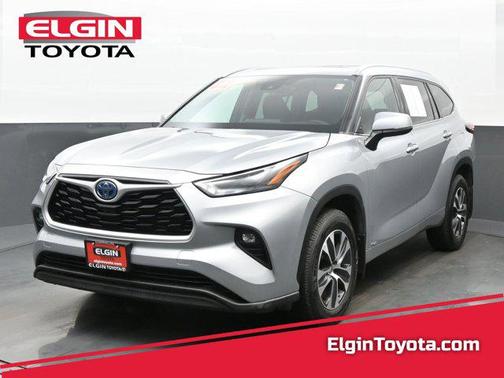 2022 Toyota Highlander Hybrid XLE