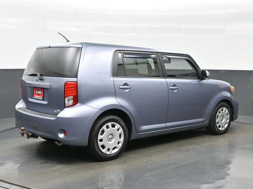 2012 Scion xB Release Series 9.0