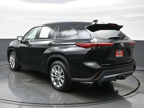 2022 Toyota Highlander Limited