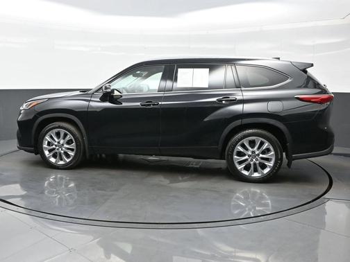 2022 Toyota Highlander Limited