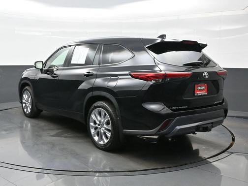 2022 Toyota Highlander Limited