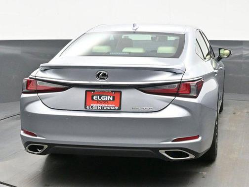 2022 Lexus ES 350 Base