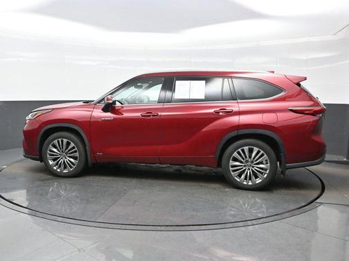 2021 Toyota Highlander Hybrid Platinum