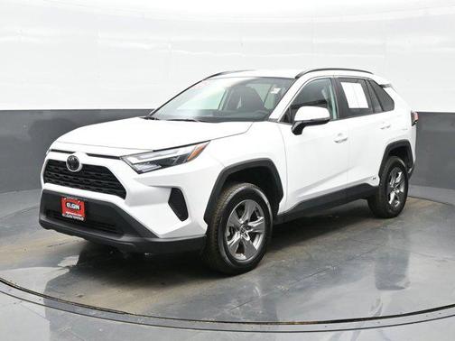 2025 Toyota RAV4 Hybrid XLE