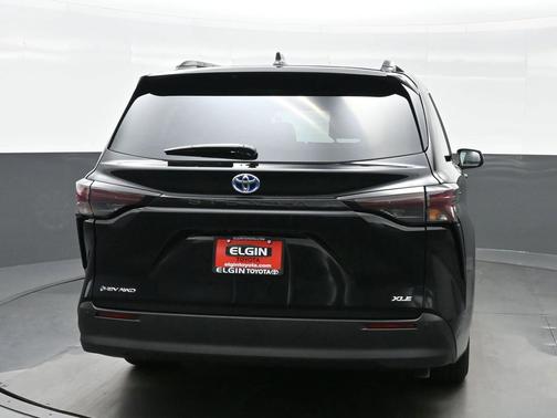 2025 Toyota Sienna XLE 7 Passenger