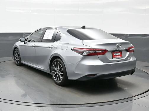 2021 Toyota Camry XLE