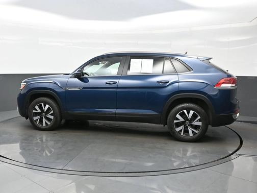 2020 Volkswagen Atlas Cross Sport 2.0T SE