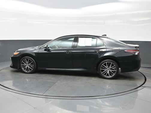 2024 Toyota Camry XLE