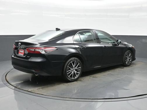 2024 Toyota Camry XLE