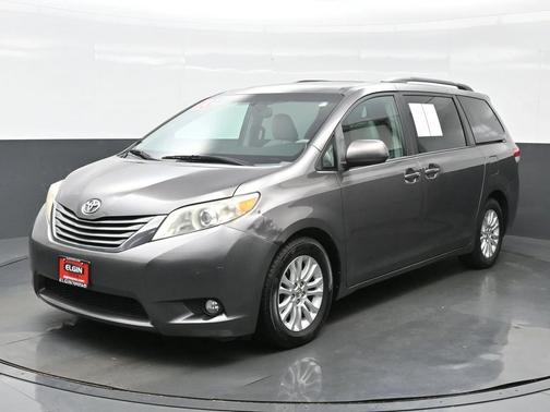 2013 Toyota Sienna XLE
