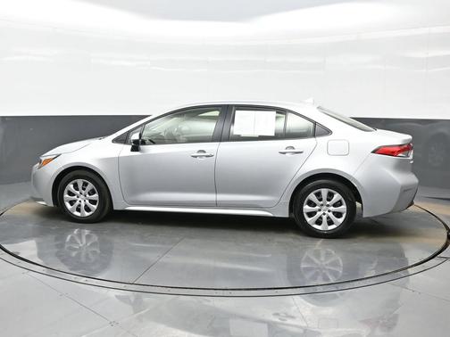 2025 Toyota Corolla Hybrid SE