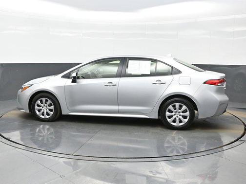 2025 Toyota Corolla Hybrid SE