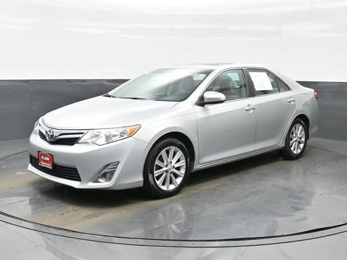 2014 Toyota Camry XLE