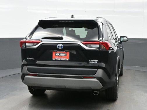 2022 Toyota RAV4 Hybrid SE