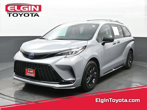 2025 Toyota Sienna XSE 7 Passenger