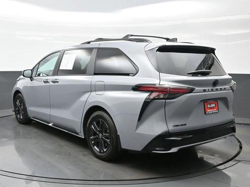 2025 Toyota Sienna XSE 7 Passenger