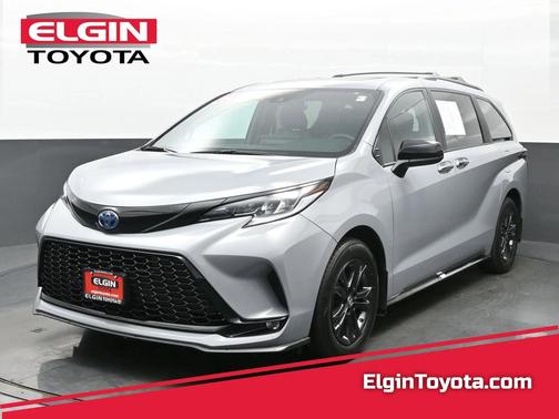 2025 Toyota Sienna XSE 7 Passenger