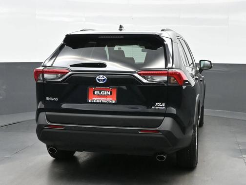 2020 Toyota RAV4 Hybrid XLE