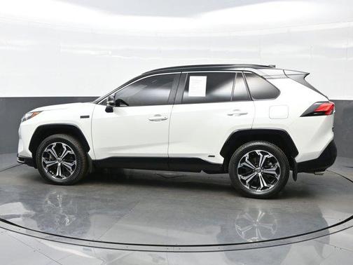 2022 Toyota RAV4 Prime XSE