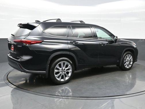 2023 Toyota Highlander Hybrid Limited