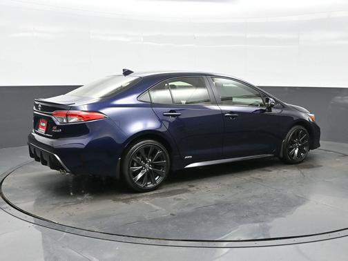 2024 Toyota Corolla Hybrid SE