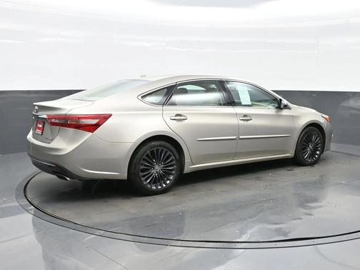2016 Toyota Avalon Touring